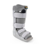 KID AIR WALKING BOOT Qmed Dětská pneumatická hlezenní fixační or